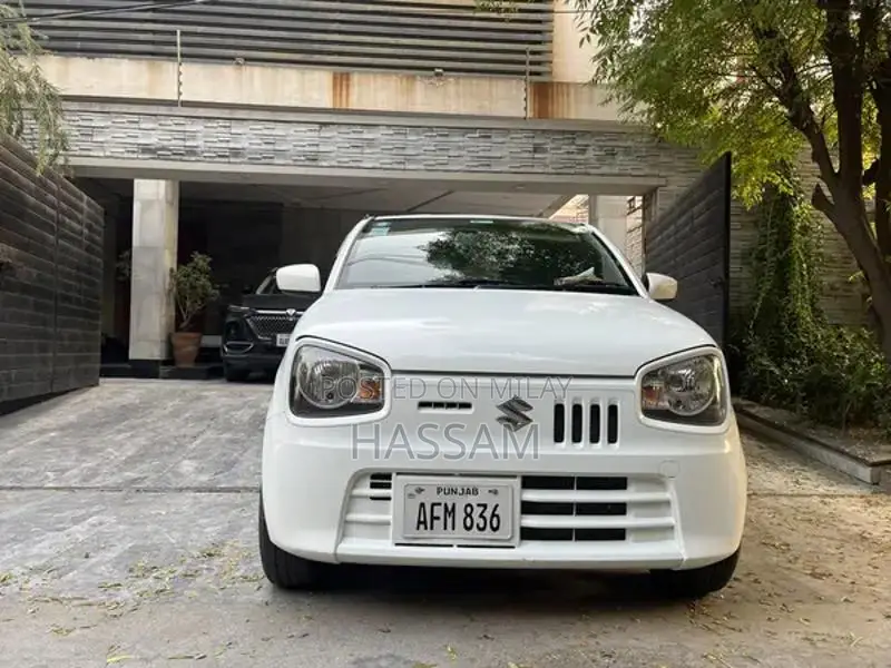 Alto VXL AGS Low Mileage Hatchback with Android Panel