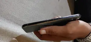 I phone 11 pro 100% ok