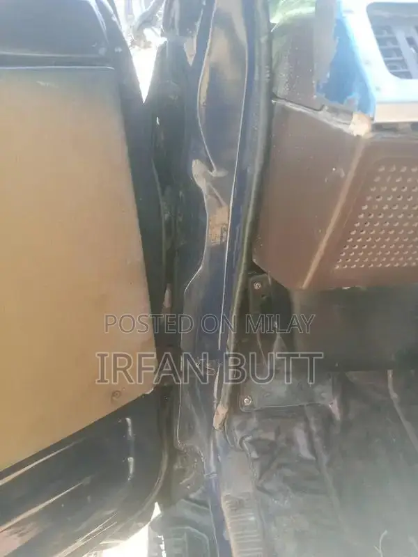 Toyota HiAce Cargo Van - Reliable Commercial Vehicle