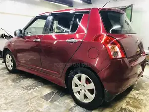 Swift 1.3 DLX Hatchback with Premium Upgrades