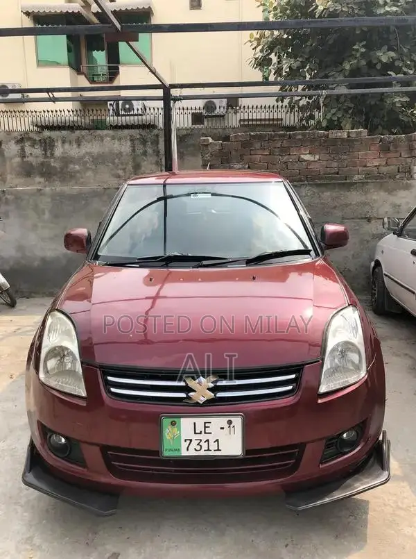 Swift 1.3 DLX Hatchback with Premium Upgrades