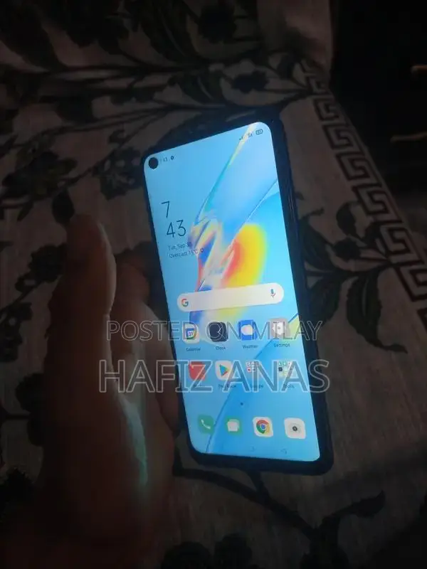 Compact 10x10 Mobile Device with RAM Expansion