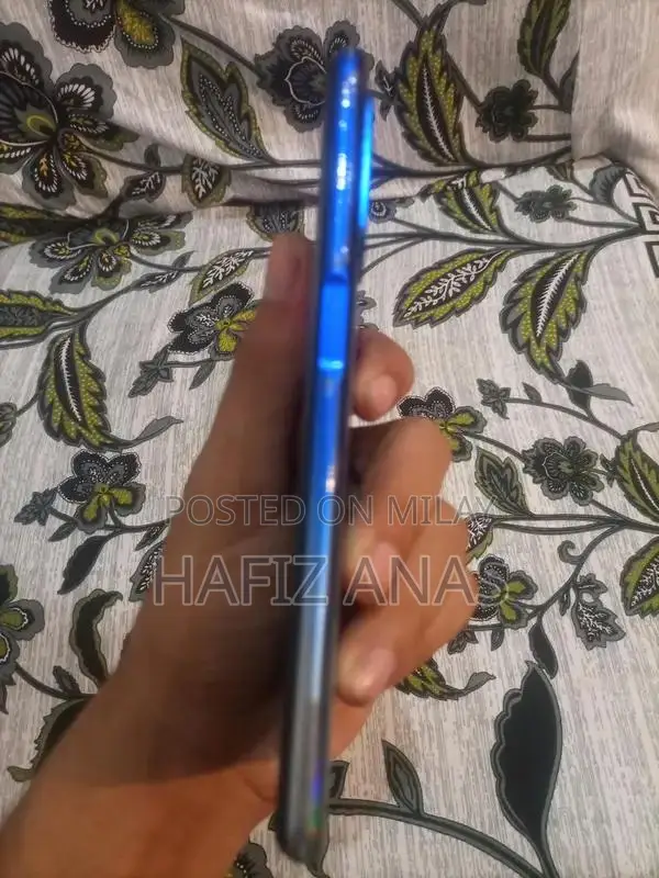 Compact 10x10 Mobile Device with RAM Expansion