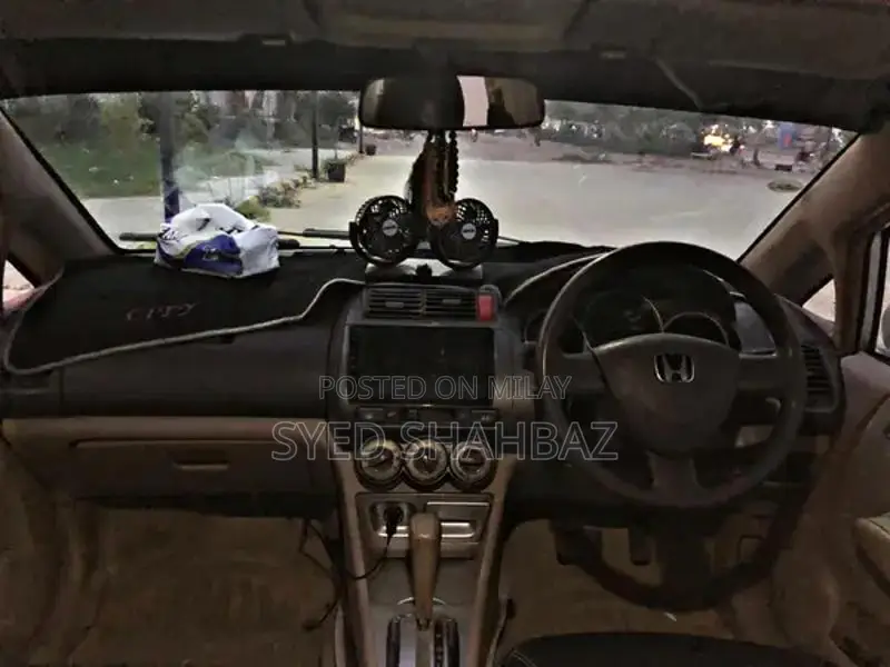 Honda City IDSI Sedan - Excellent Condition Low Mileage Sedan