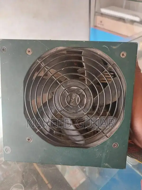 Antec 650W Power Supply with Multiple Cable Connections