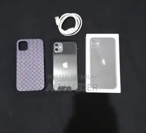 Apple iPhone 11 Unlocked Smartphone 64GB Pristine Condition