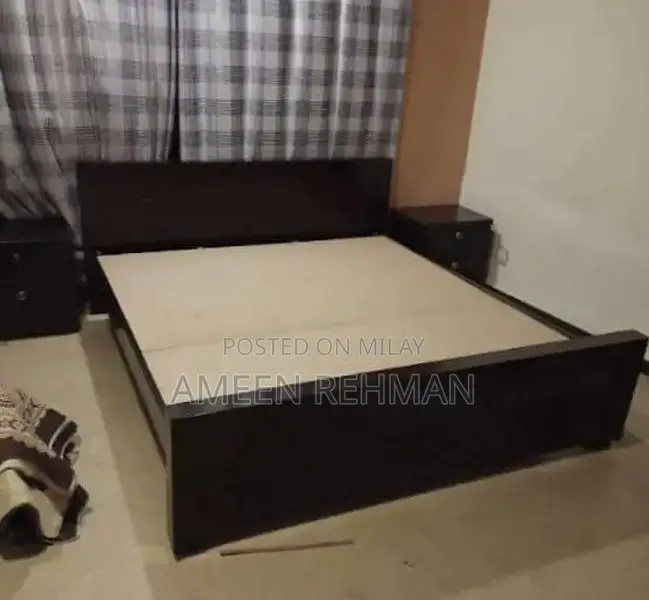 Comfortable Double Bed Frame for Bedroom