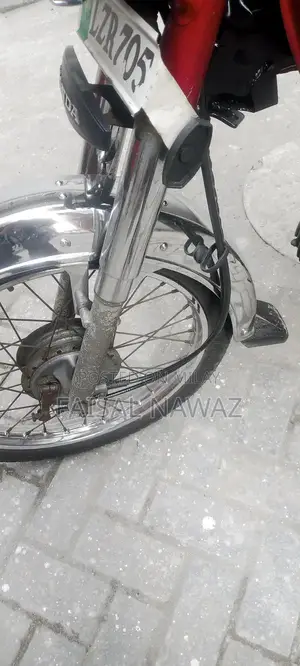 Honda Motorcycle 70cc Classic Model