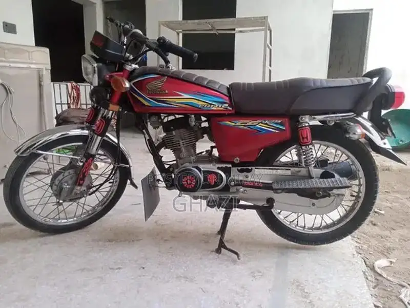 Honda chkwal number genuine halat 18 model urgent sale