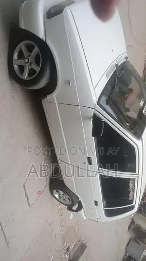 Vehicle with Complete Documentation Available