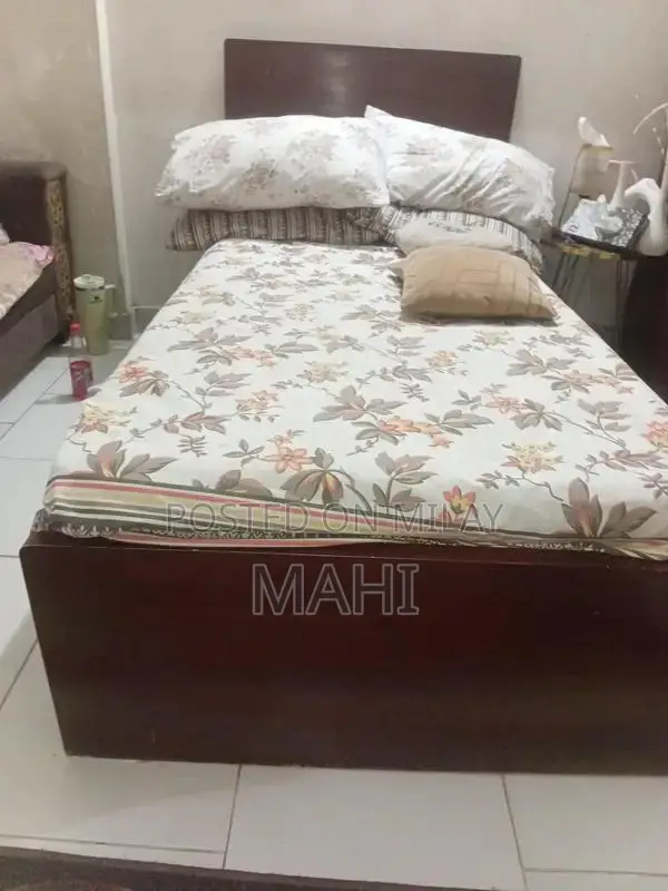 Single Bed Frame in Excellent Condition - Almost New