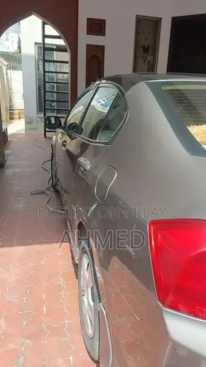 One Piece Paint Drive Vehicle - Low Mileage Edition