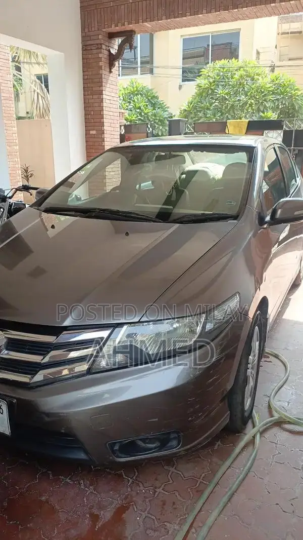 One Piece Paint Drive Vehicle - Low Mileage Edition