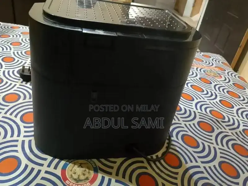 Almost new coffee machine not much used