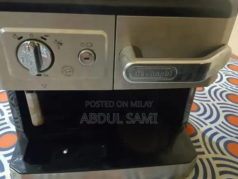 Almost new coffee machine not much used