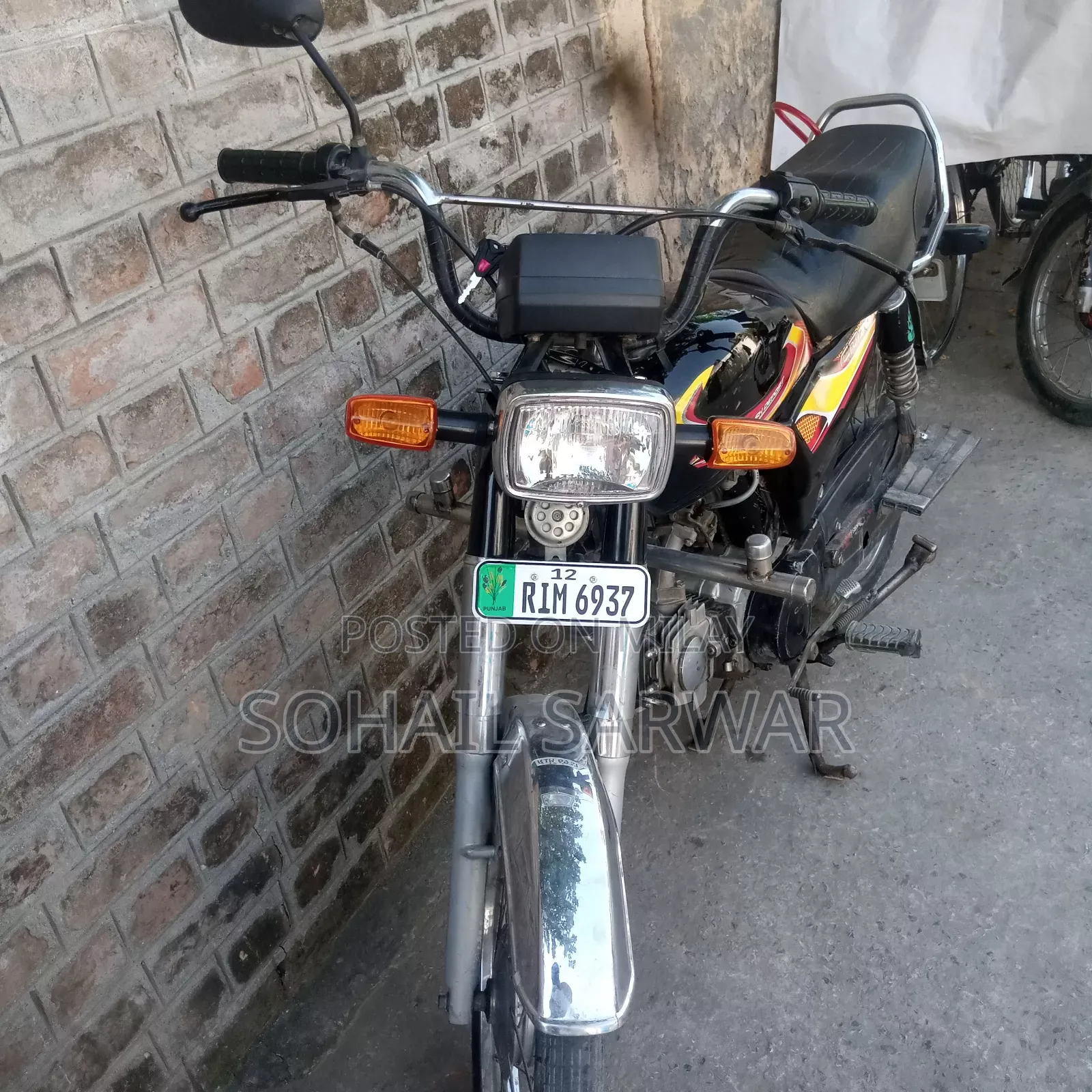 Hero ACHIEVER 2012 Black