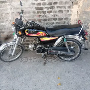 Hero ACHIEVER 2012 Black