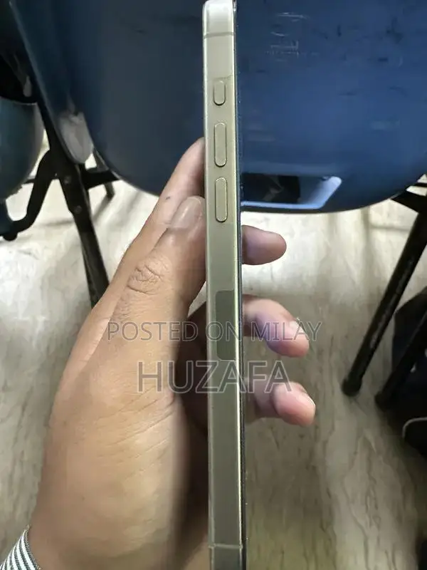 Apple iPhone 15 Pro Max Premium Smartphone