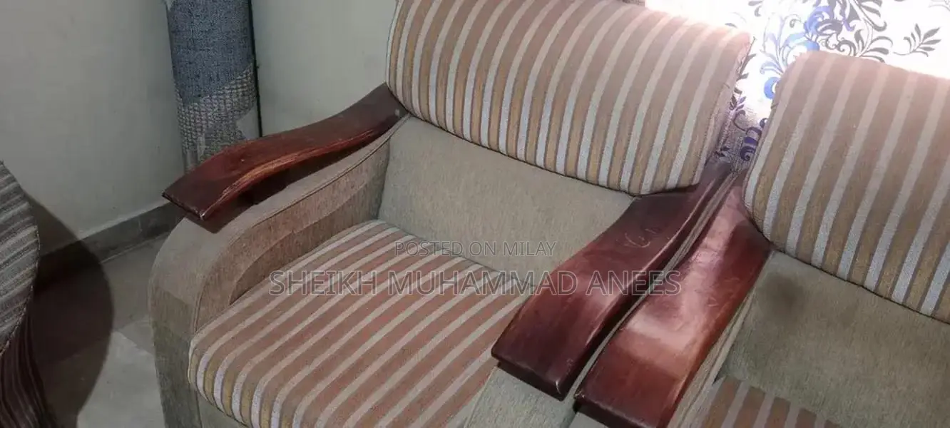 7 Seater Used Sofa Set