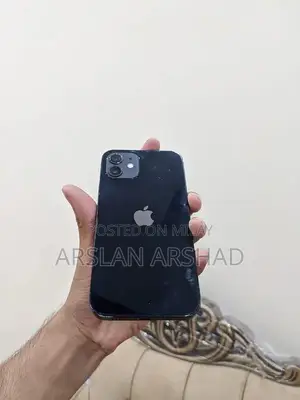 aoa i am seeling i phone 12 jv 64 GB  waterpack