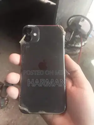 Apple iPhone 11 64GB Smartphone Unlocked Excellent Condition