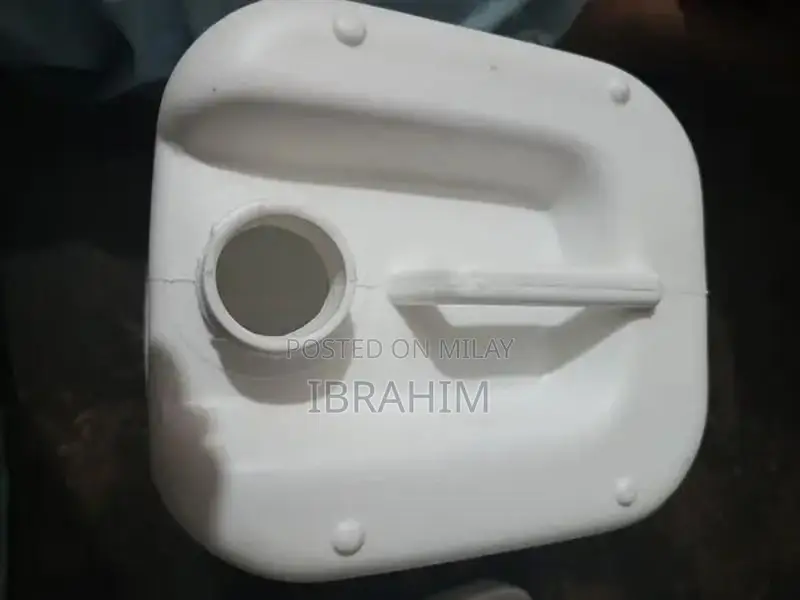 10 Liter Blue and White Water Cane Container