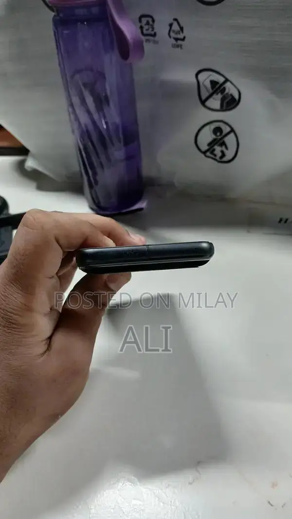 Google Pixel 8 Smartphone - Latest Model Premium Smartphone