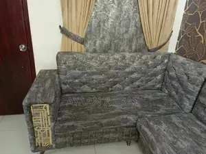 6 Seater L shape  sofa  Good condition Gray Color