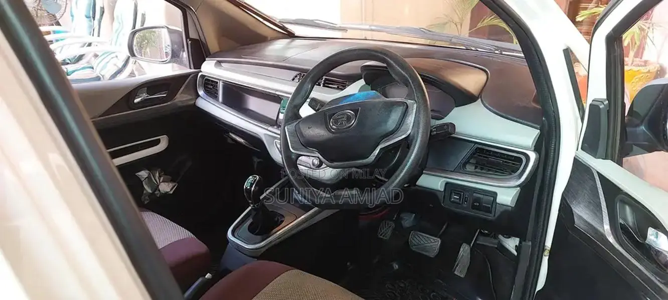 Prince Pearl 2022 Sedan - Low Mileage Officer's Vehicle