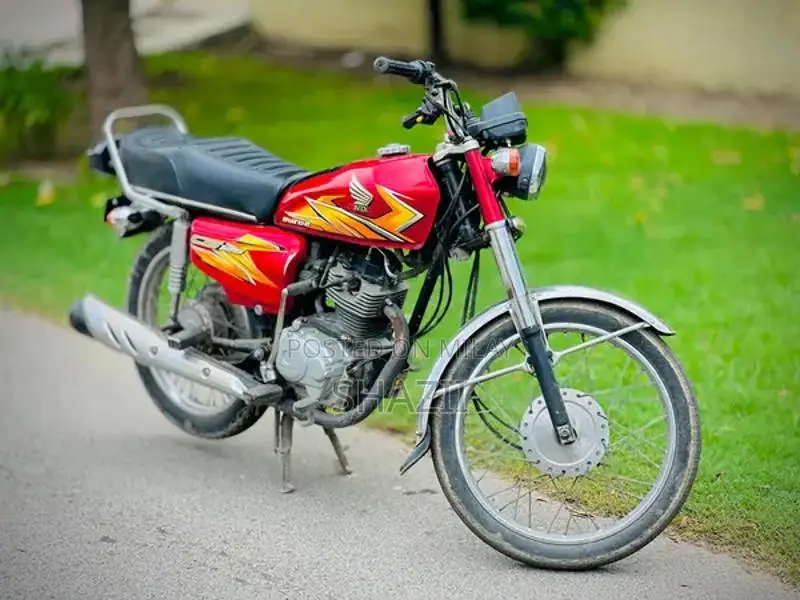 Honda 125cc Motorcycle - 2021 Model, Second Owner