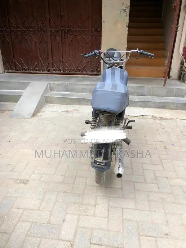 Unique 70 Motorcycle - Used Bike in Good Condition