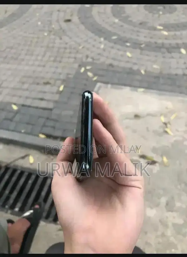 11 pro single sim pta