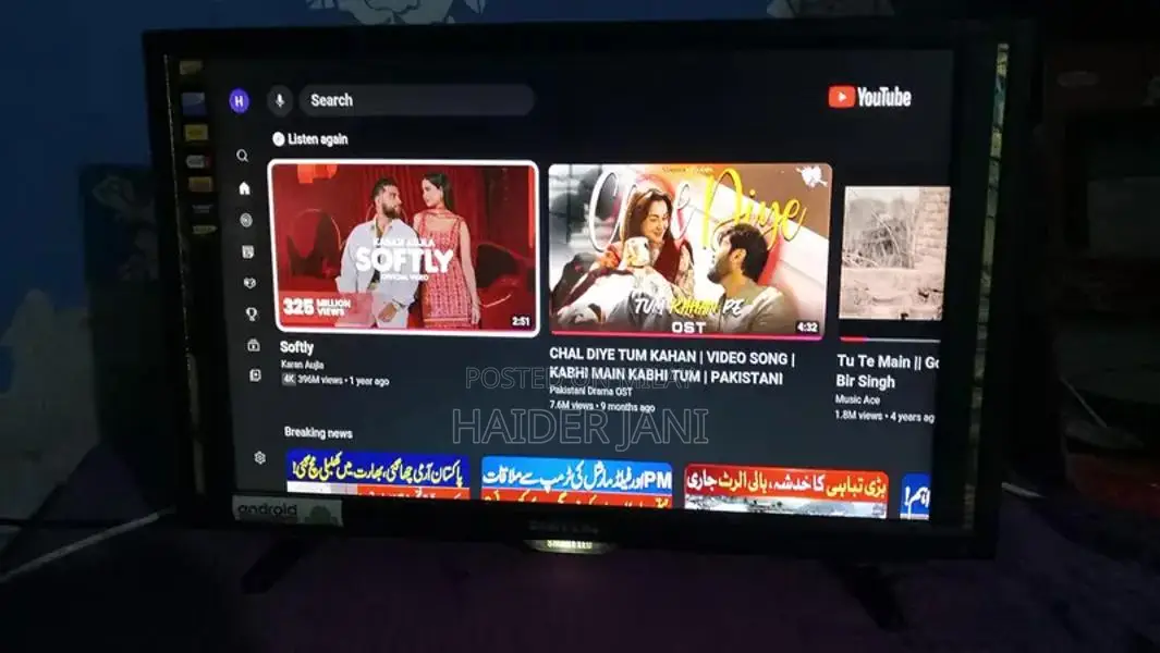 Android LED Projector with Multimedia Connectivity