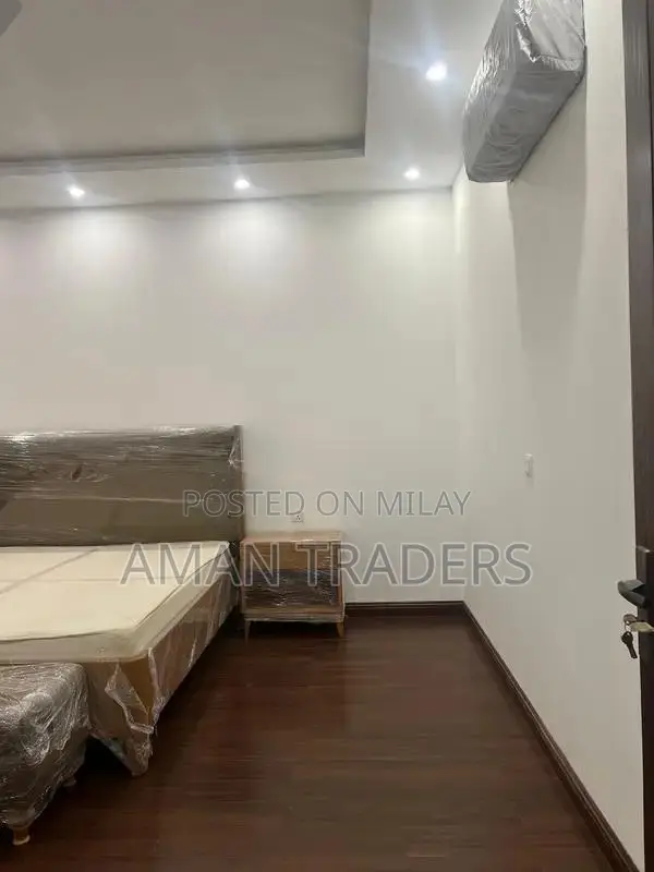 Semi Glossy Wooden Floor Tiles and Vinyl Flooring Solutions