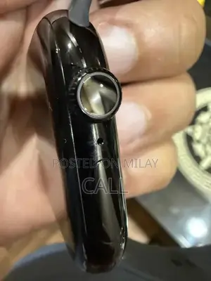 Apple Watch Series 10 46mm GPS Smartwatch in Black Aluminum