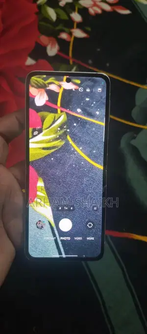 Samsung Galaxy Z Flip 3 Foldable Smartphone Excellent Condition