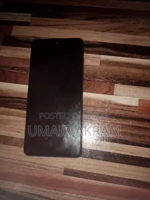 Urgent Sale Smartphone with Advanced Features