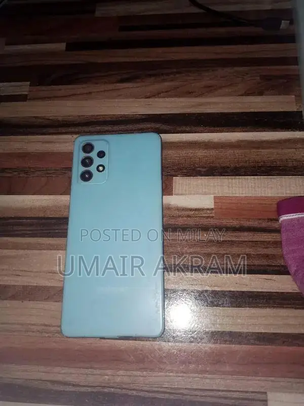 Urgent Sale Smartphone with Advanced Features