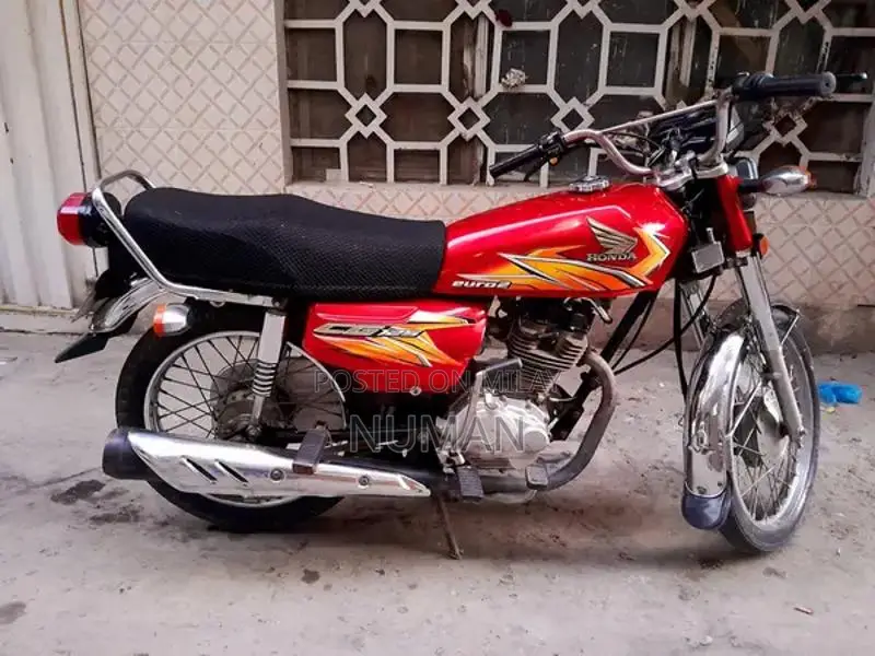 Honda CG 125 Motorcycle 2019 Model Low Mileage