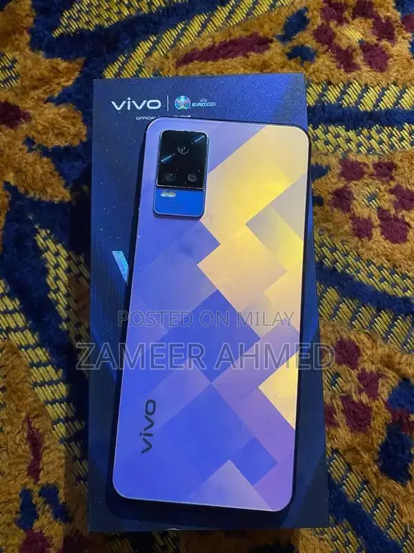VIVO V21E
