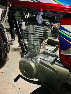 125cc Honda 2017 geinin  2022 modal mai tiyar