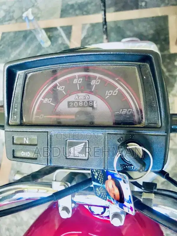 2022 CD 70 Motorcycle in Excellent Condition