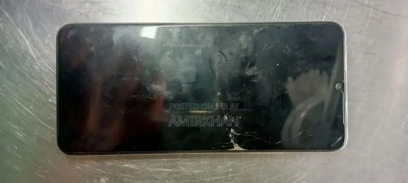 Budget Smartphone with Minor Volume Button Issue