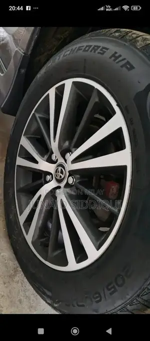 Photo - 16-inch Alloy Rims with Brand New Tyres for Toyota GLI and Altis