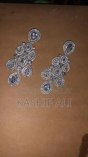 Premium Vintage Bridal Jewelry Set with Necklace and Earrings