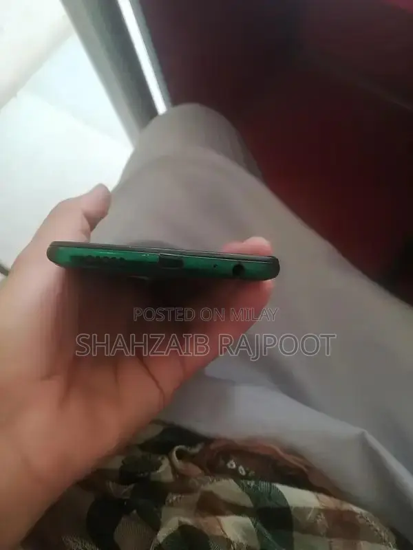 Infinix S5 Pro Smartphone 4GB RAM 64GB Storage