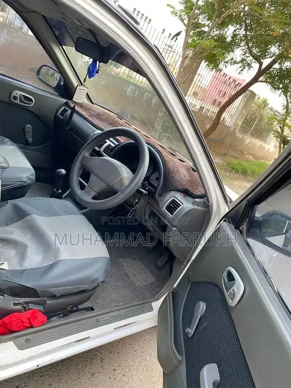 Suzuki Cultus 2014 Sedan - Low Mileage, Well-Maintained