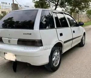 Suzuki Cultus 2014 Sedan - Low Mileage, Well-Maintained