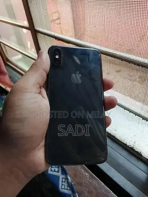 iPhone X 64GB Non-PTA Smartphone with Battery Replacement