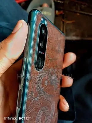 Premium Gaming Smartphone with High-Performance Camera